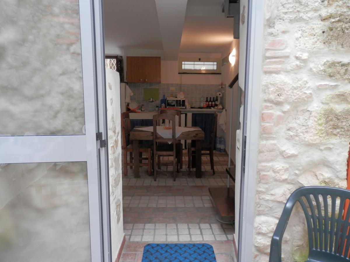 Cali B&B Alatri ภายนอก รูปภาพ